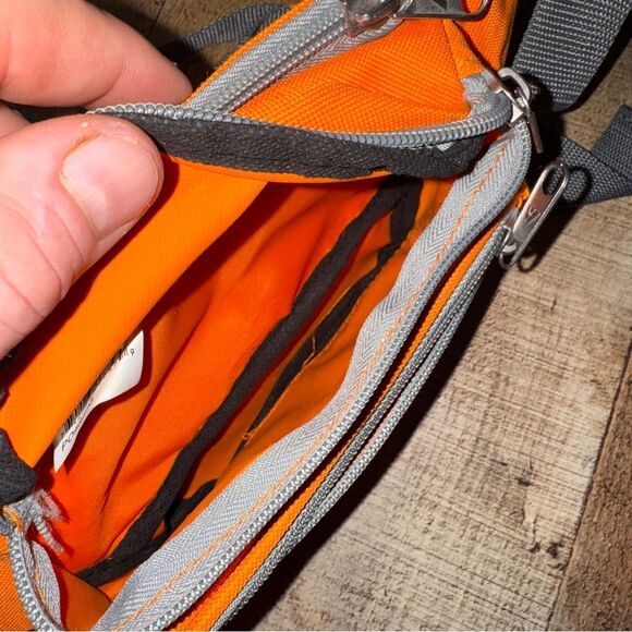 Whataburger Fanny Pack w/ three Pocket Belt Bag - Picture 3 of 8